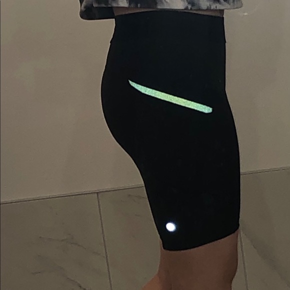 Lululemon biker shorts - Picture 9 of 9
